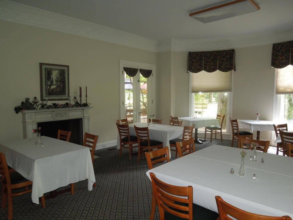 Farrell House Lodge At Sunnybrook Trout Club Sandusky Exterior foto